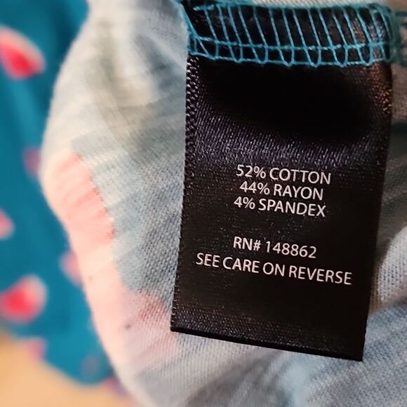 Torrid top watermelon 🍉 😋 size 2 - Picture 4 of 4